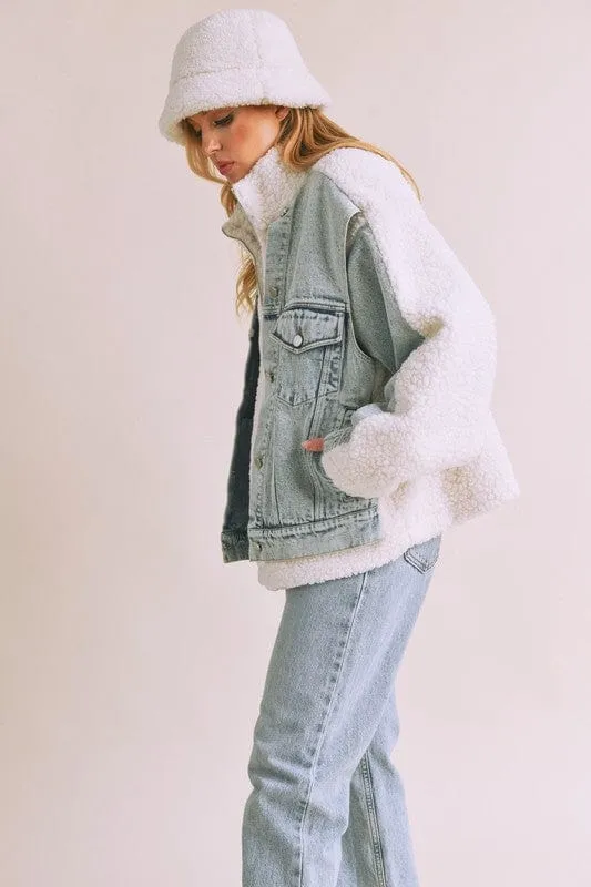 Aemi   Co Denim Washed Drop Shoulder Sherpa Fake Two Pieces Jacket
