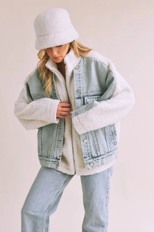 Aemi   Co Denim Washed Drop Shoulder Sherpa Fake Two Pieces Jacket