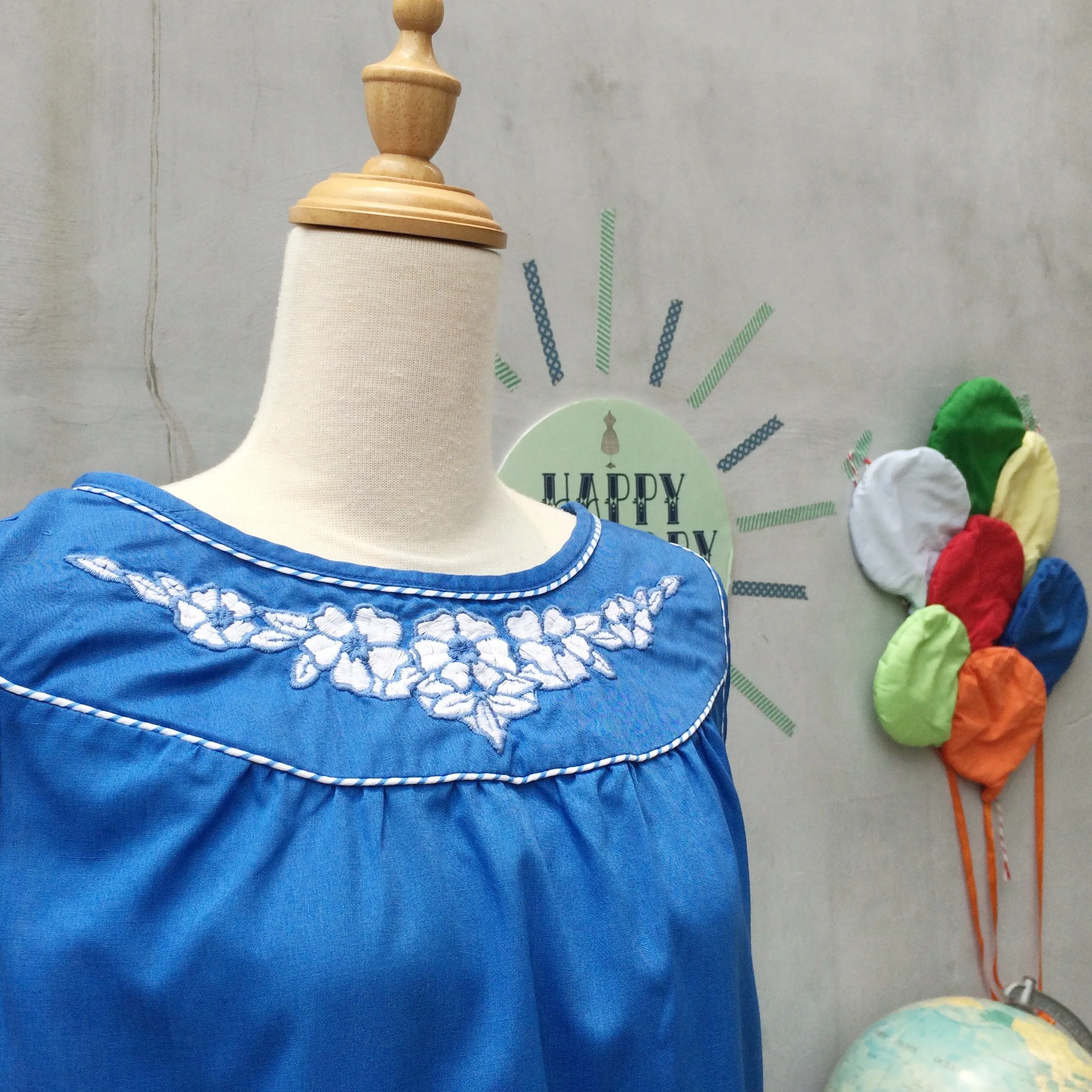 Blue Balance | Vintage 1950s 1960s White Embroidered flowers Striped piping Blue dress with POCKETS!