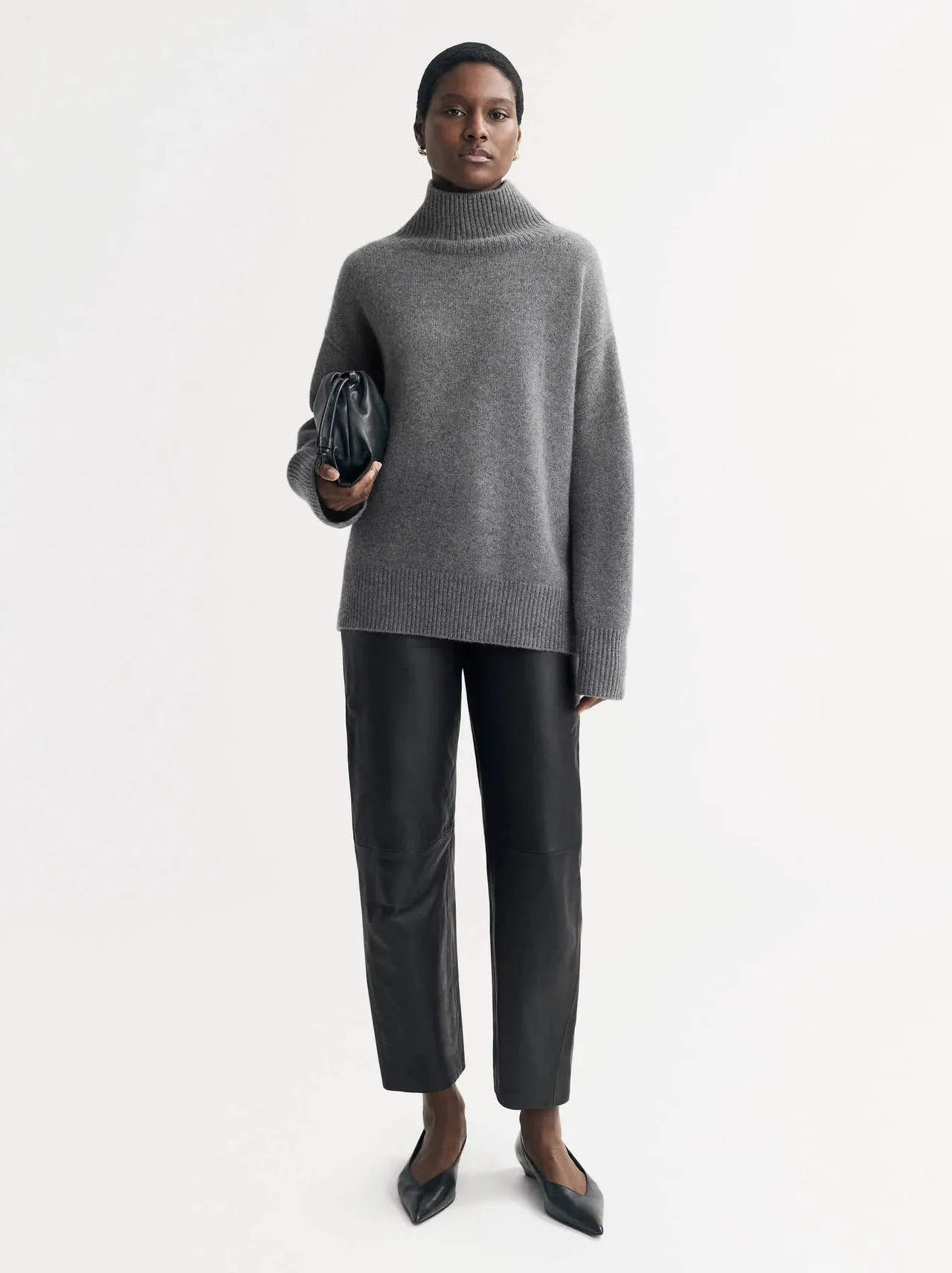 Boyfriend Turtleneck in Grey