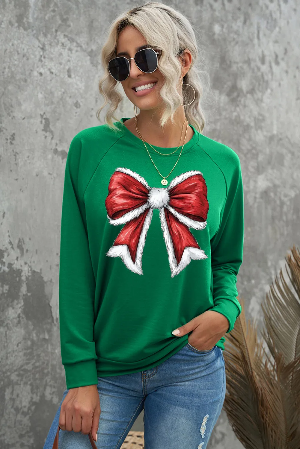 Christmas Plain Round Neck Large Bow Pattern Pullover Sweatshirt