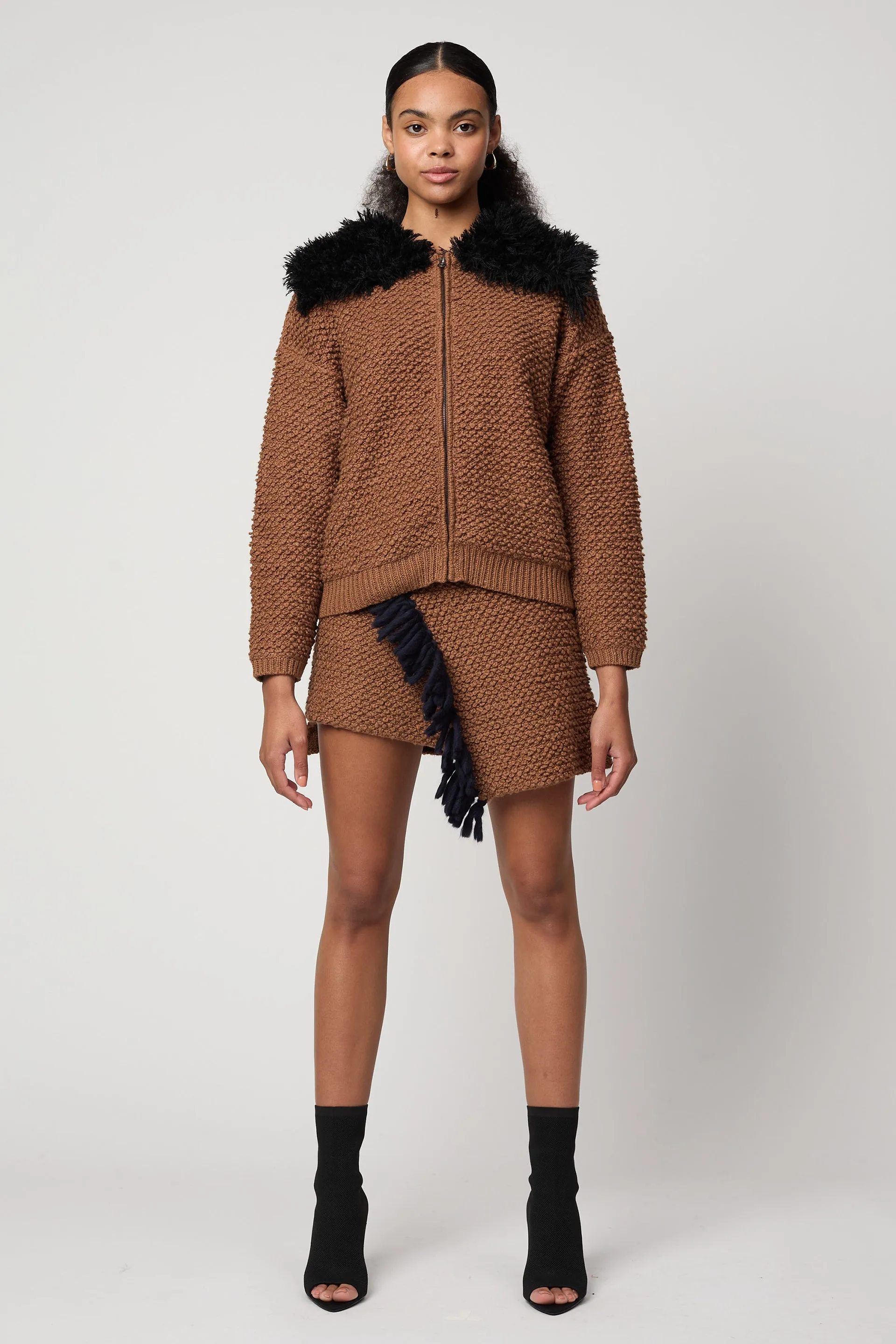 CROPPED BOMBER CARDIGAN