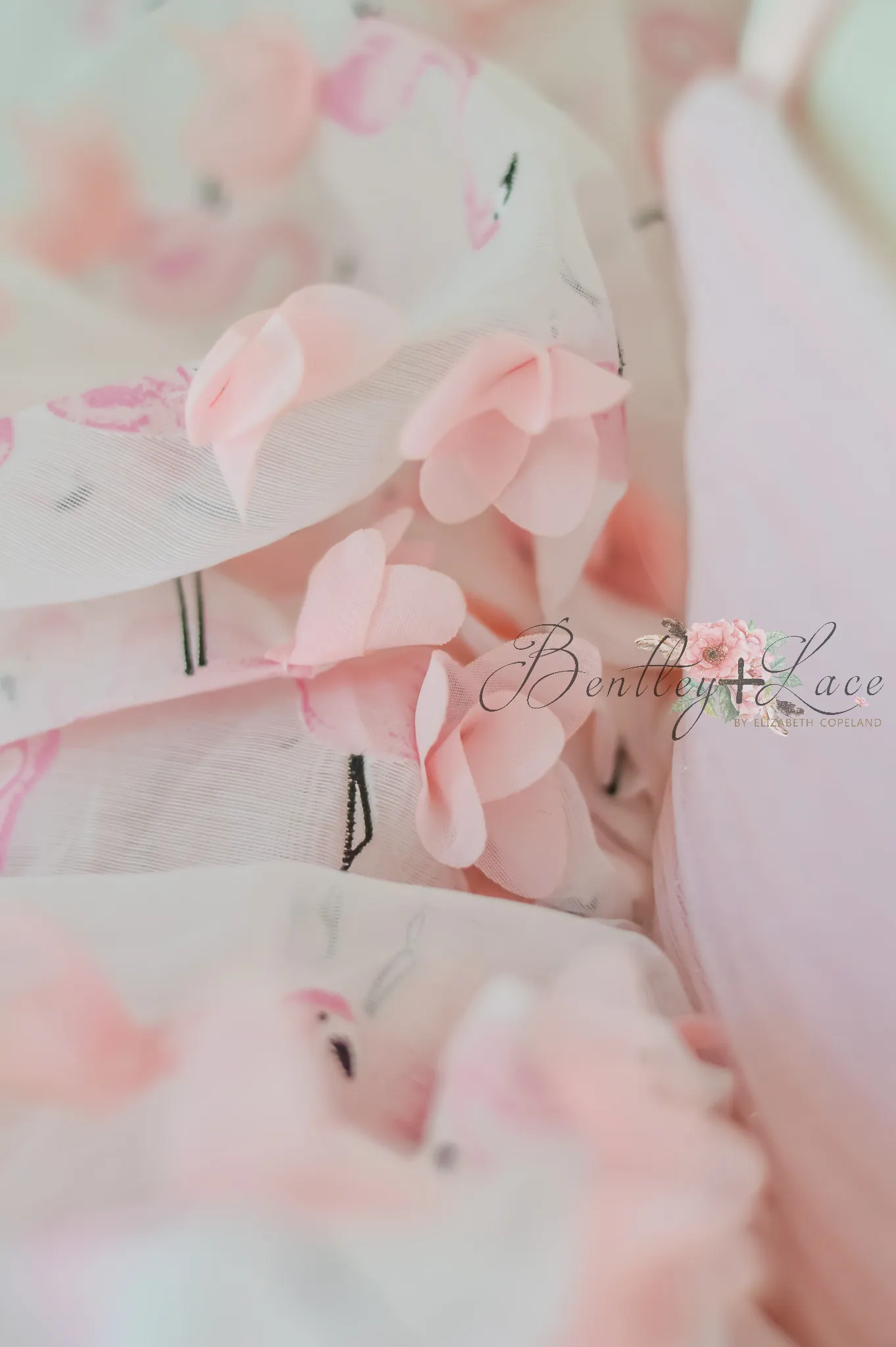 Euc Petal "Mingo Kisses"- Short Length Dress (2 Year - Petite 4 Year)