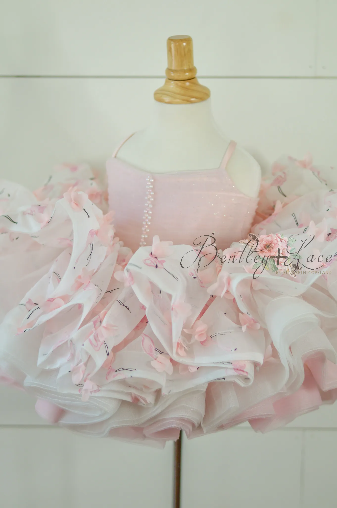 Euc Petal "Mingo Kisses"- Short Length Dress (2 Year - Petite 4 Year)