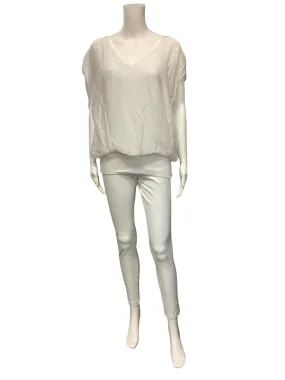 Gigi Moda Top White Sheer Cap Sleeve Size: M