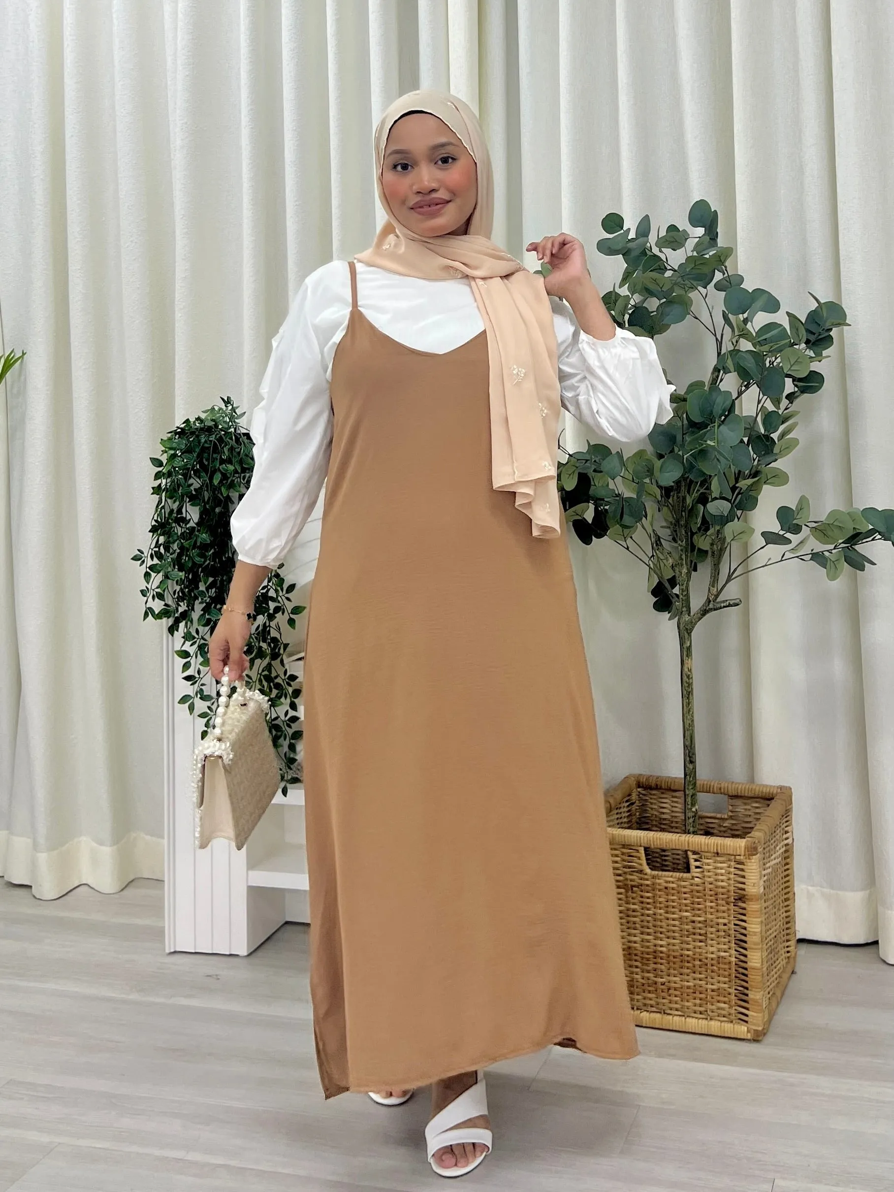 Hana Crinkle Slip-on Dress