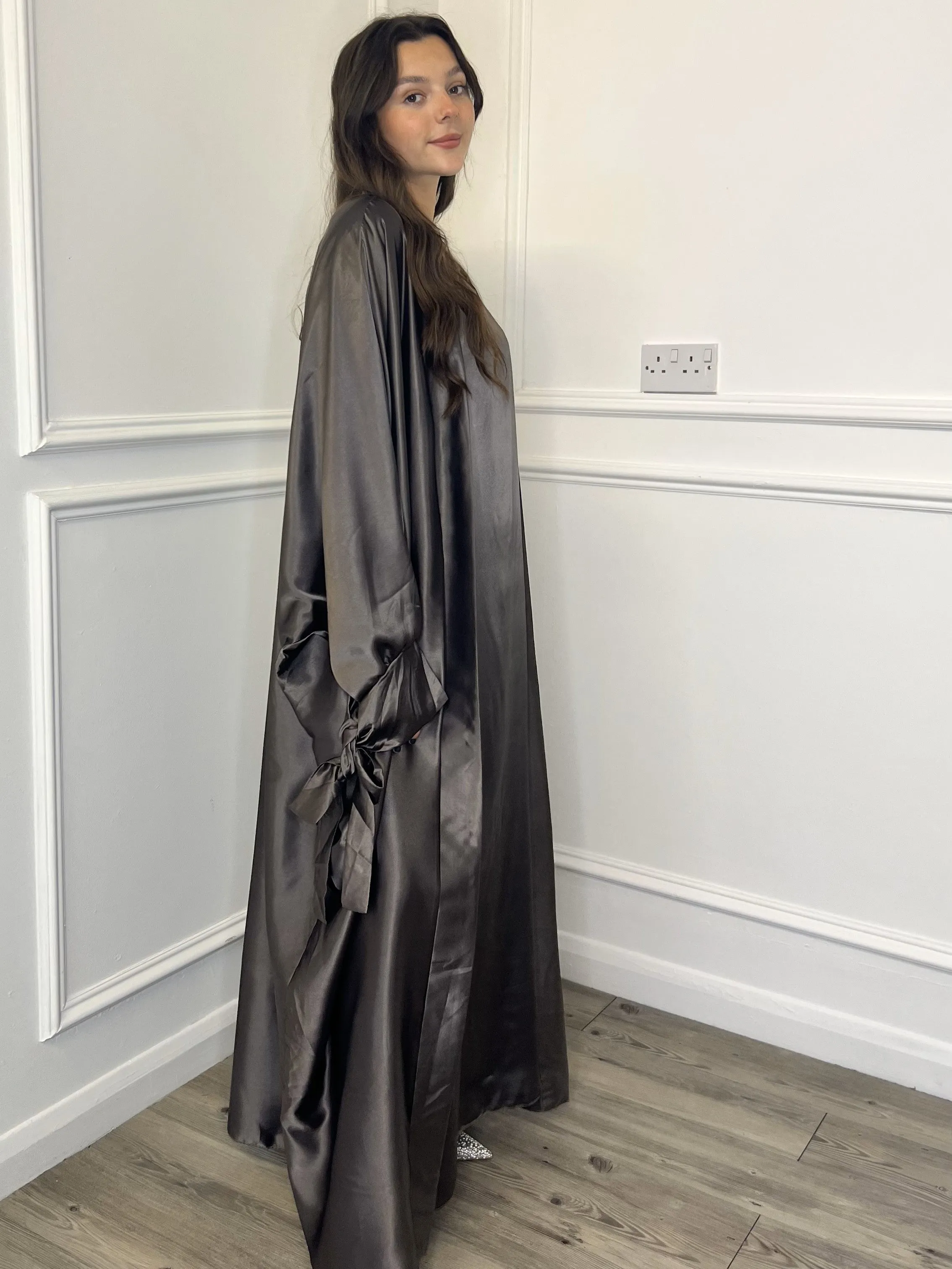 Satin Abaya - Silver Grey